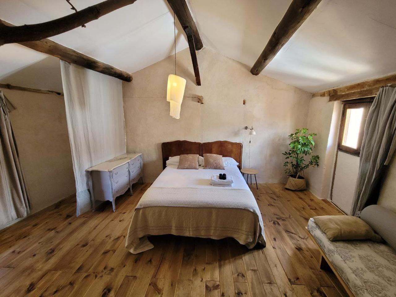 Duplex Independiente Con Patio Y Piscina La Nueva Candeleda Dış mekan fotoğraf